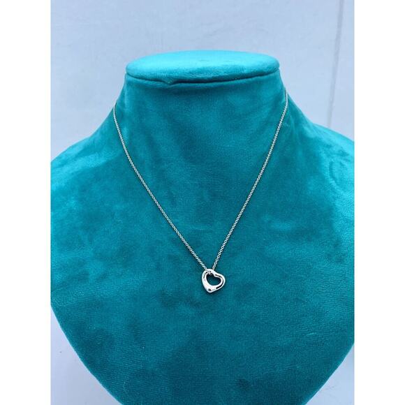Authentic Tiffany & Co Elsa Peretti Small Open Heart Pendant Necklace 16" - Picture 4 of 11